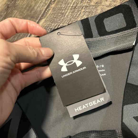 UNDER ARMOUR MEN'S HEATGEAR VENT COMPRESSION BASELAYER SHORTS GRAY L #1362450 - Picture 4 of 6